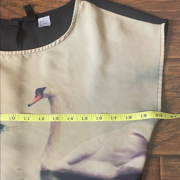 H&M Cream and Black Swan Print Blouse - Picture 5 of 8
